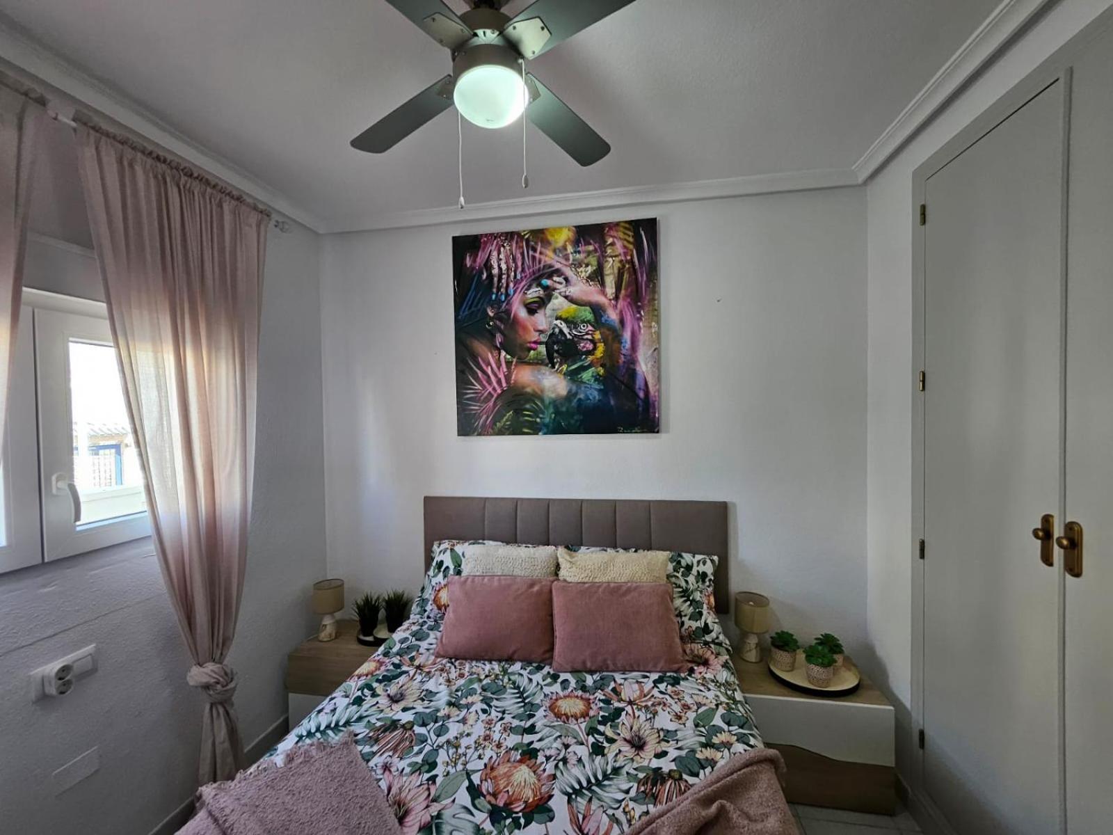 Apartamento Pod Papugami Torrevieja Exterior foto