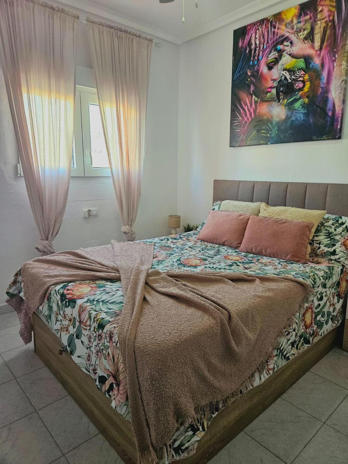 Apartamento Pod Papugami Torrevieja Exterior foto
